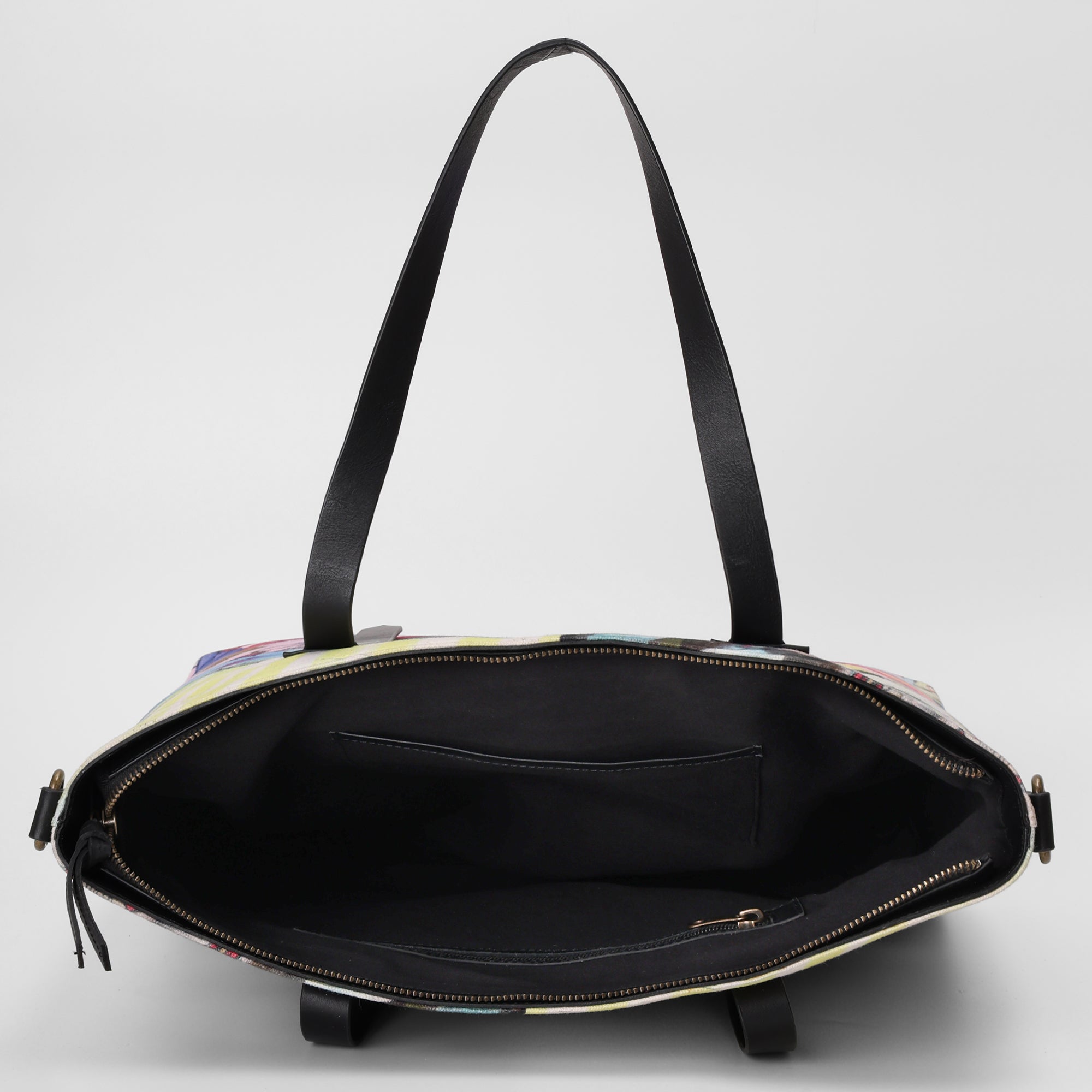 You came 1hour and 28 Minutes late Bag